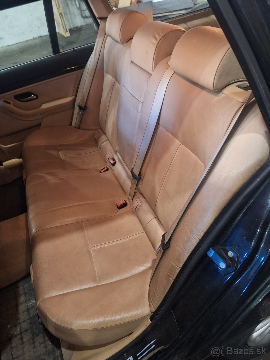 Rozpredám BMW 530D - 13