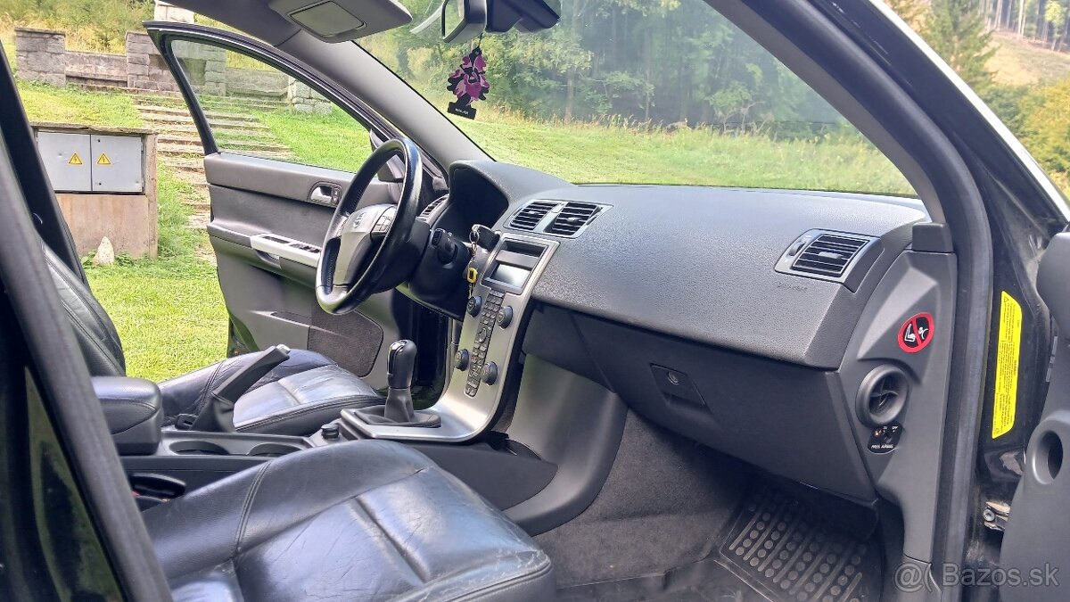 Volvo V50 2.0D 100kW - 13