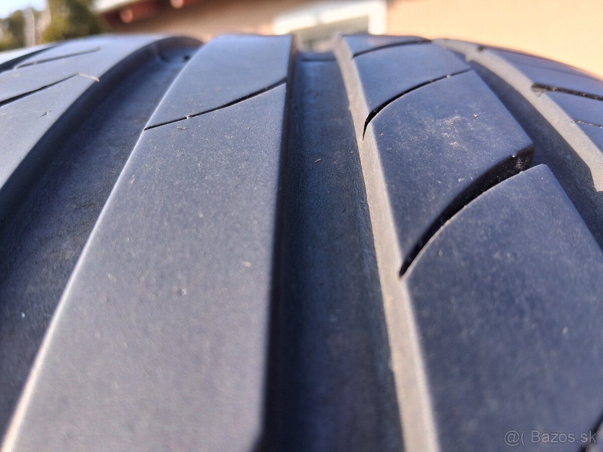 235/40 r19 letne pneumatiky - 13