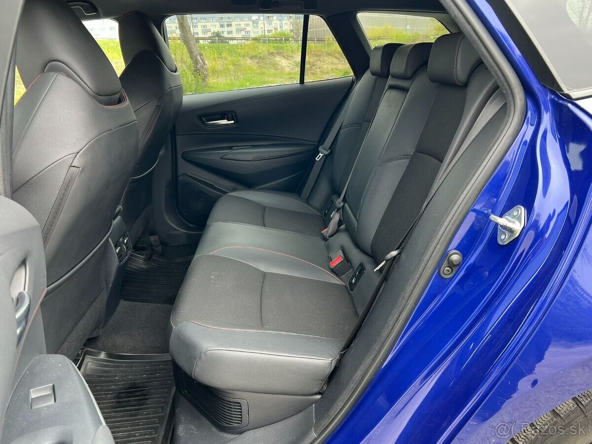 Toyota Corolla GR - 13