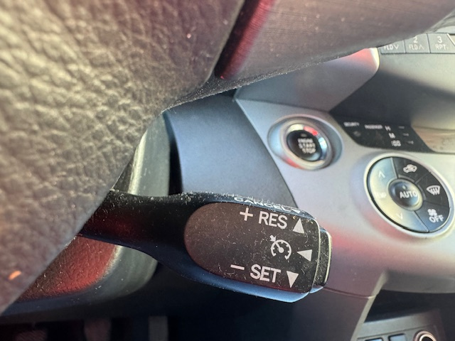 Toyota RAV4 2.2 D-4D AKONTACIA OD 0% - 13