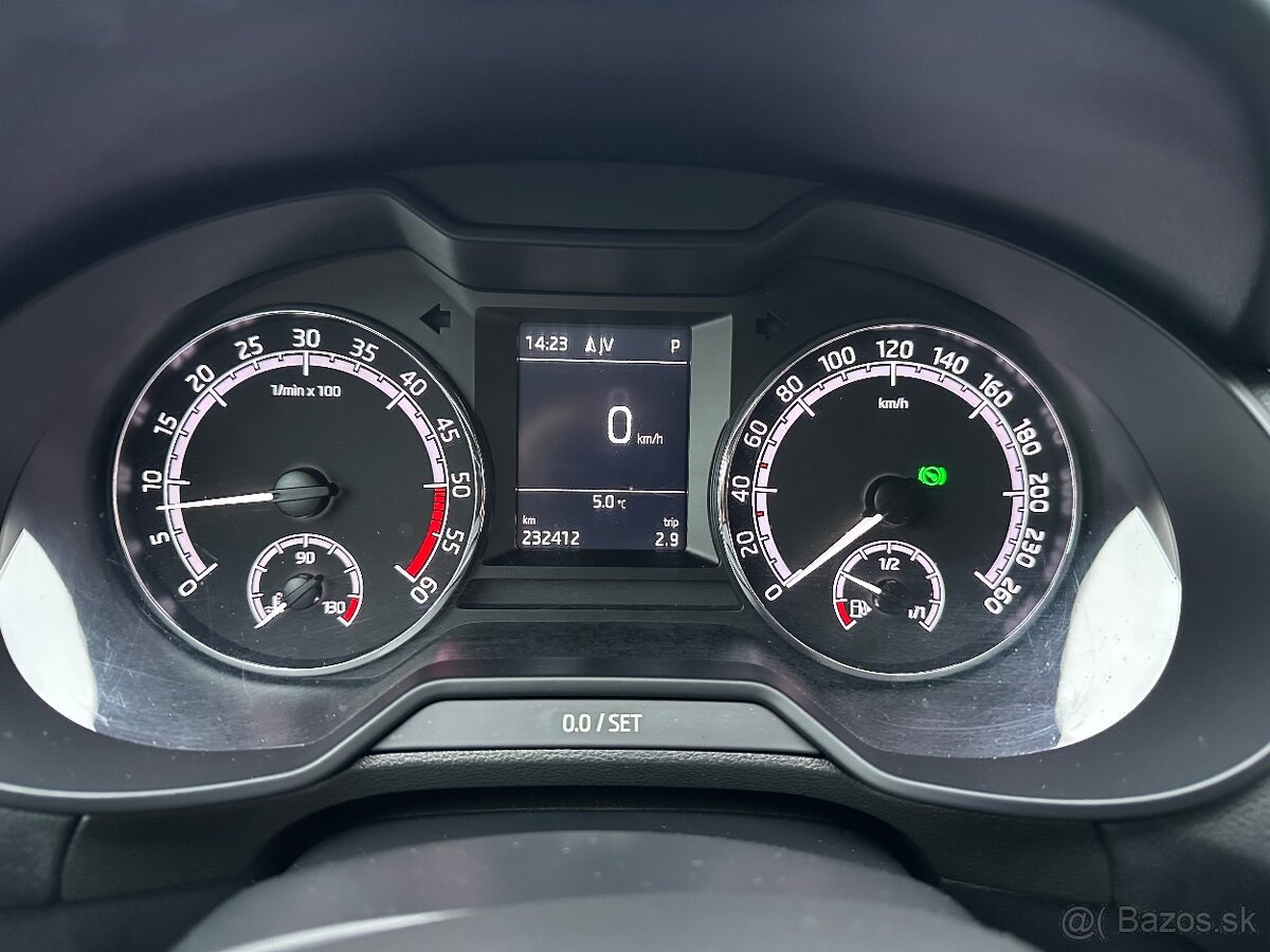 Škoda Octavia 3 2.0tdi Dsg - 13