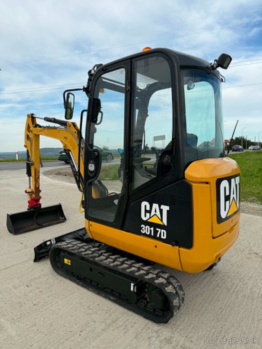 Minirýpadlo Cat 301.7 - 13
