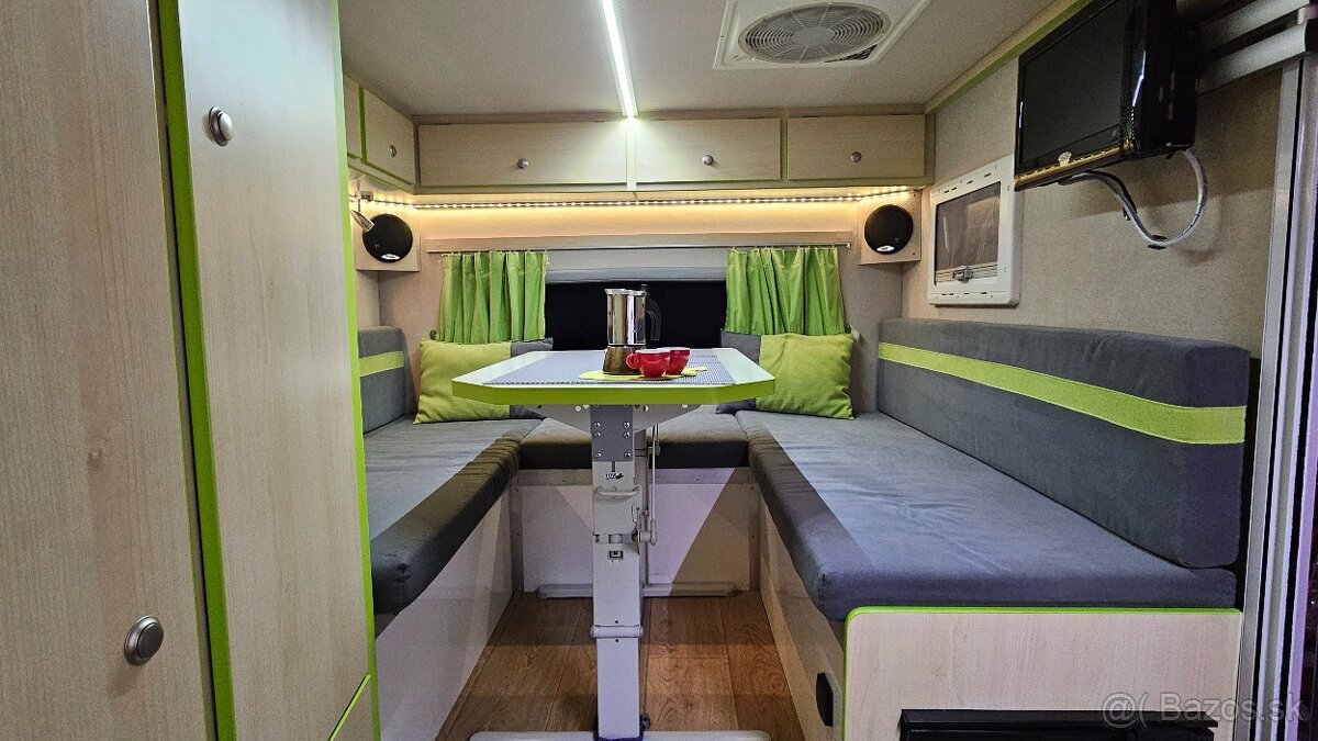 Iveco 4x4 Daily karavan - 13