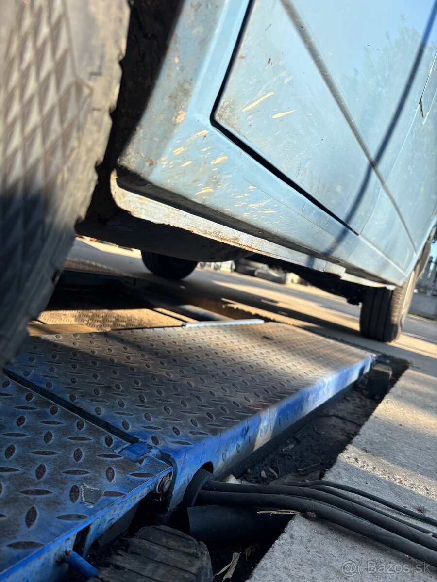 Volkswagen Transporter - 13