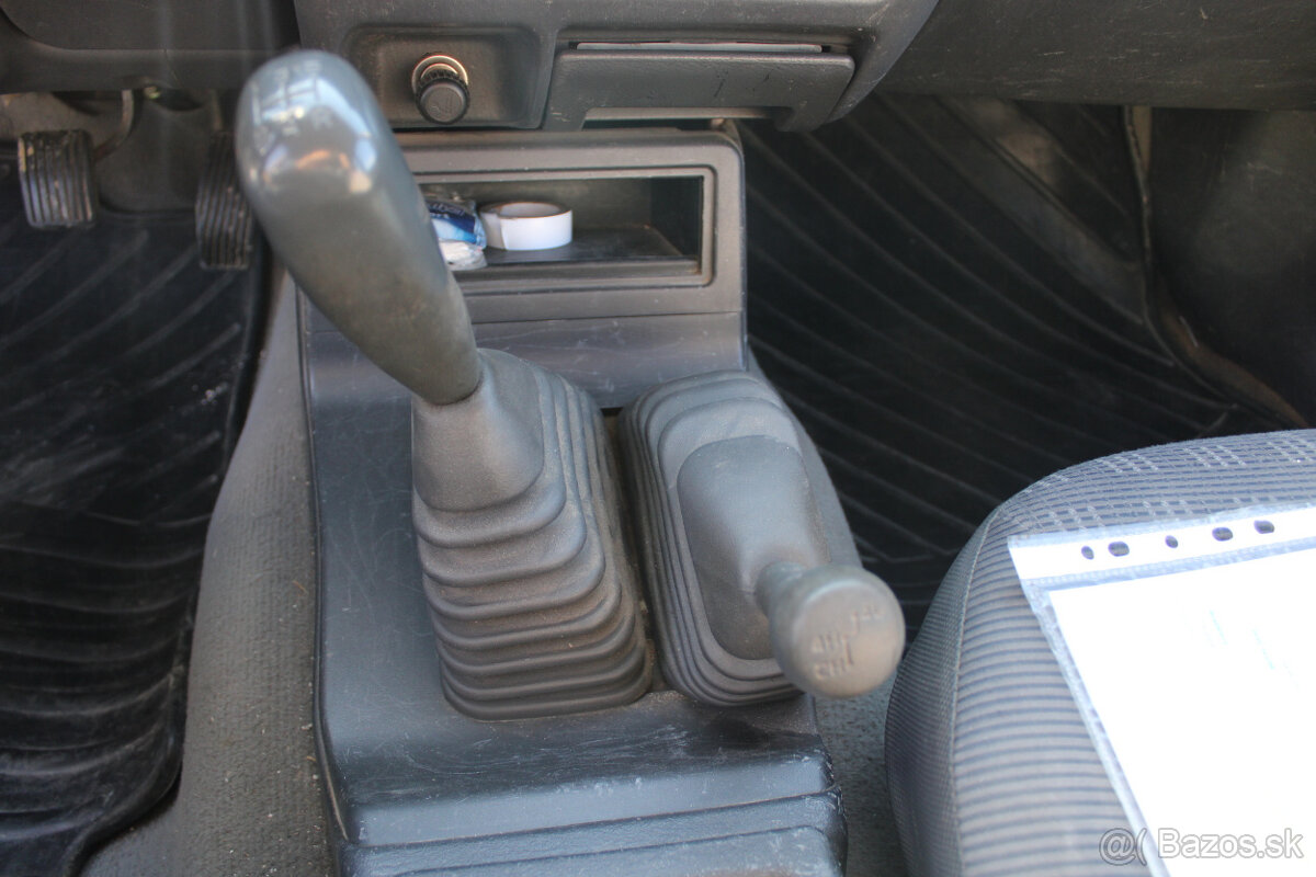 Mitsubishi L 200 Pick UP 4WD TD DK Invite - 13