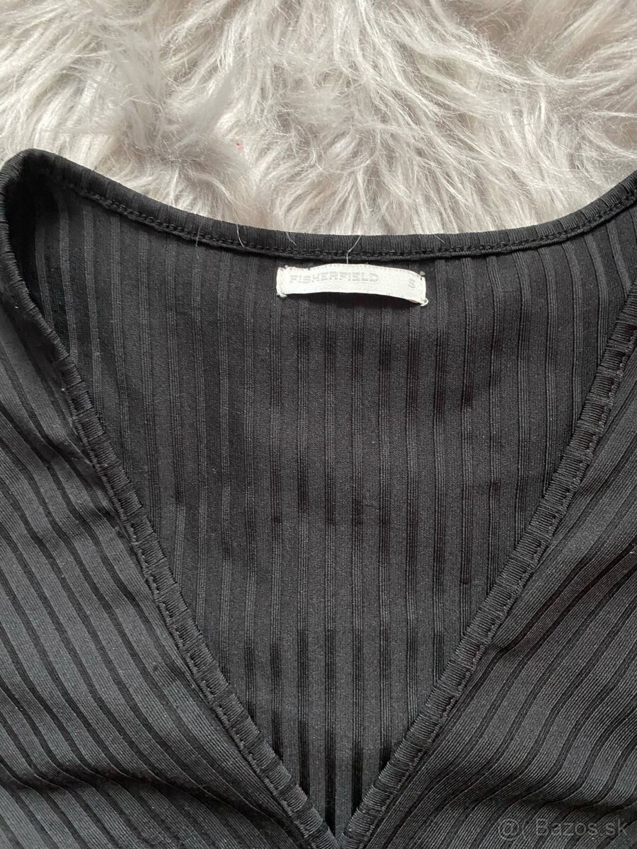 3x čierne body - 13