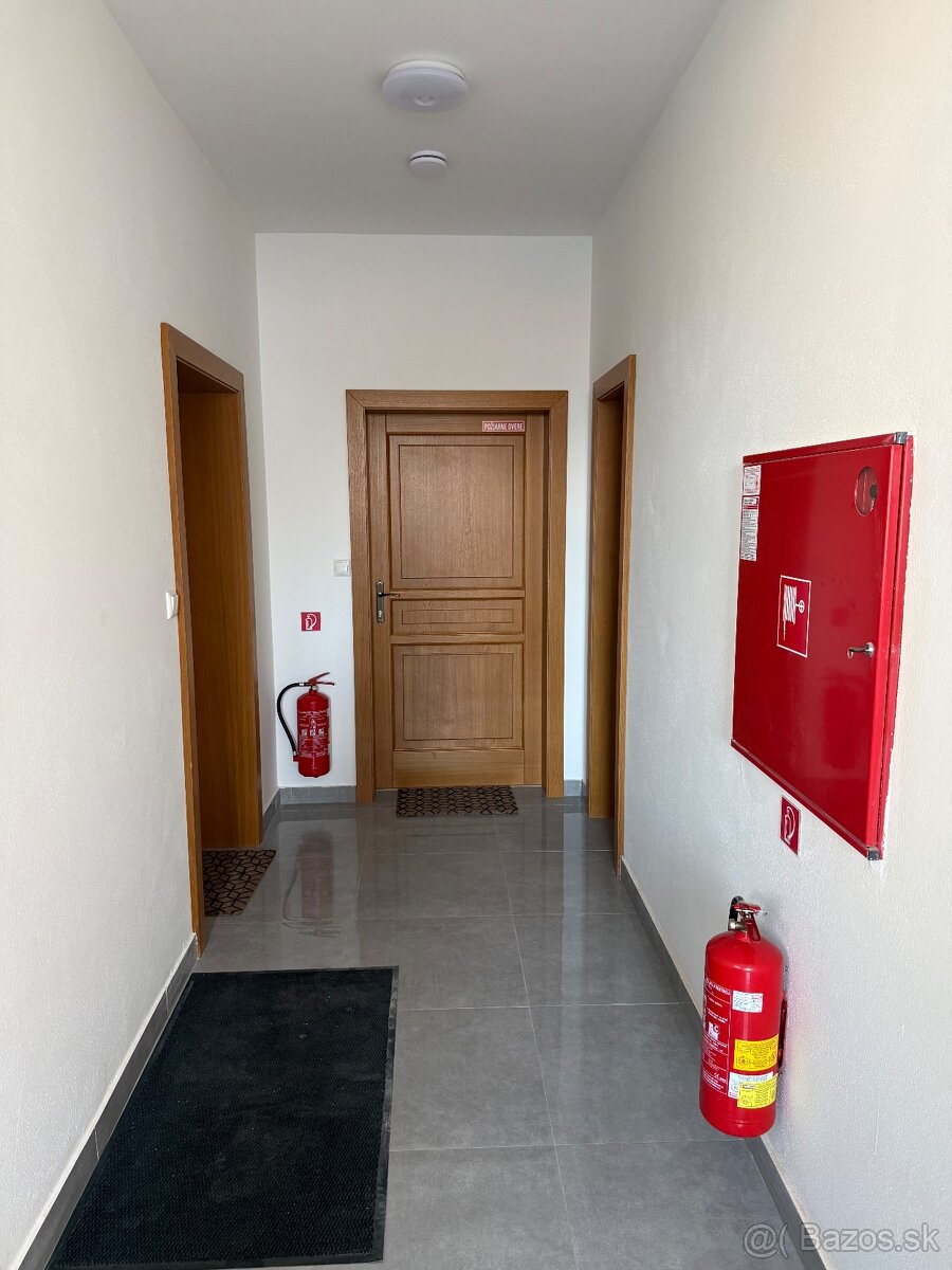 IZBOVÝ BYT NA PRENÁJOM 63m2 - 13