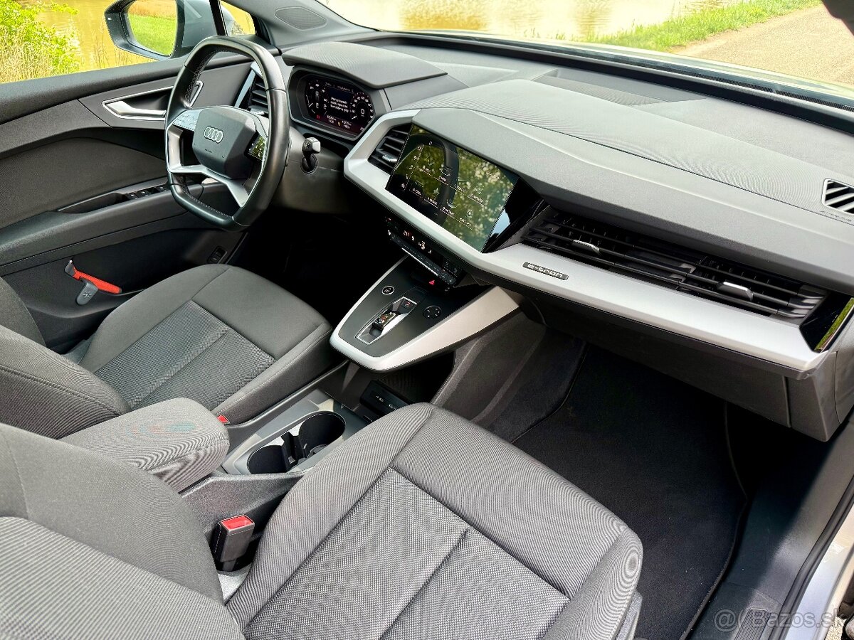 Audi Q4 e-tron, 40, 82kWh, SoH 90%, TČ s DPH 24 857,- EUR - 13