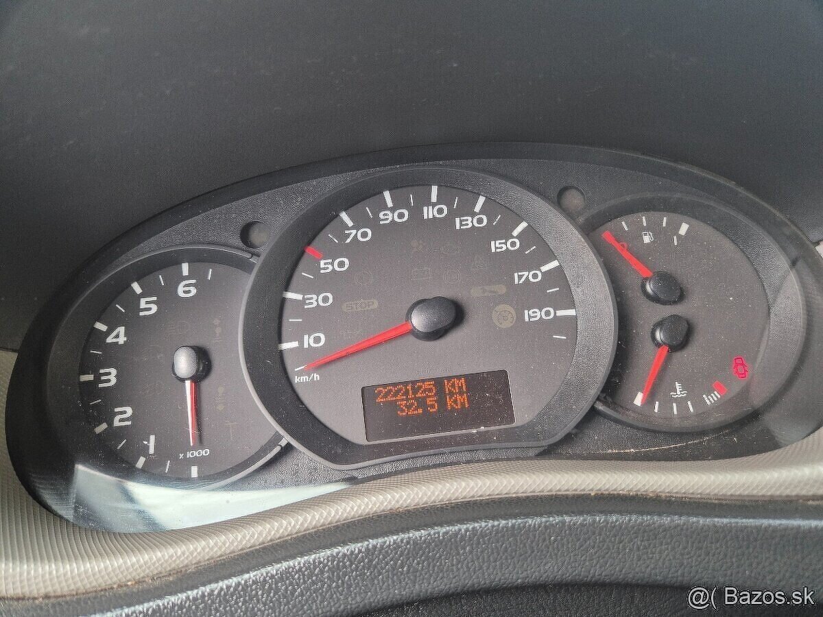 Renault Master 2.3 dCi, L1H1, 9 miestne - 13