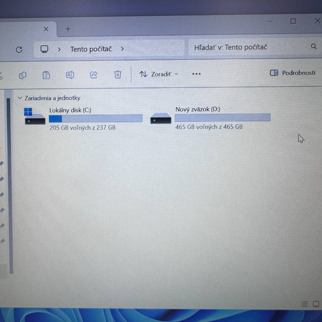 Notebook 14" HP.AMD PRO A10-8730B 4x2,40GHz.8gb ram.256gSSD - 13