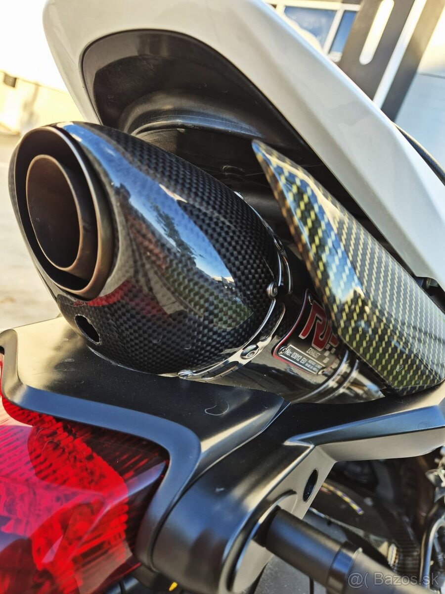 Honda CBR 600rr - 13