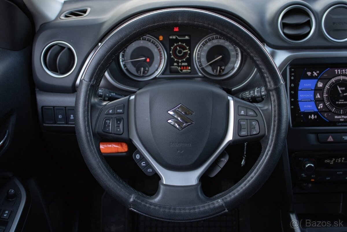 Suzuki Vitara 1.4 BoosterJet Hybrid - 13