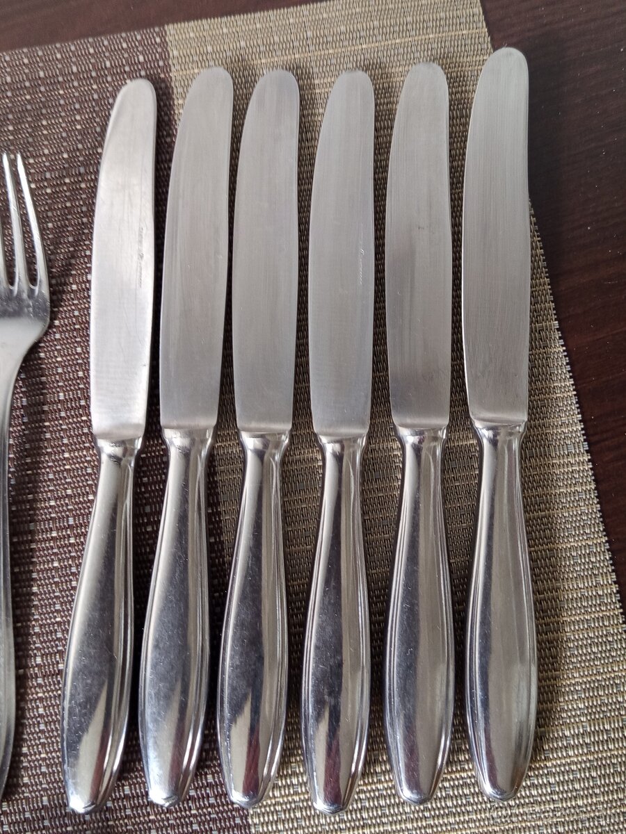 STAROZITNE RRIBOR SANDRIK - 13