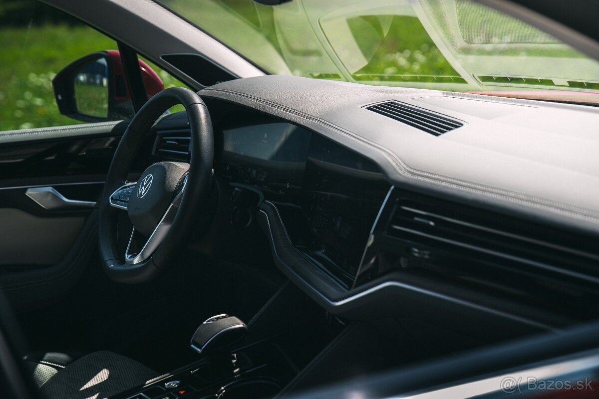 Volkswagen Touareg 3.0 V6 TDI 4Motion V ZÁRUKE - 13