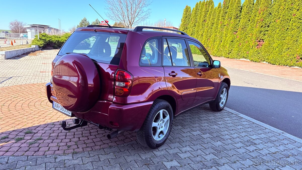 Toyota RAV4 2.0 D-4D 5D 4x4 - 13
