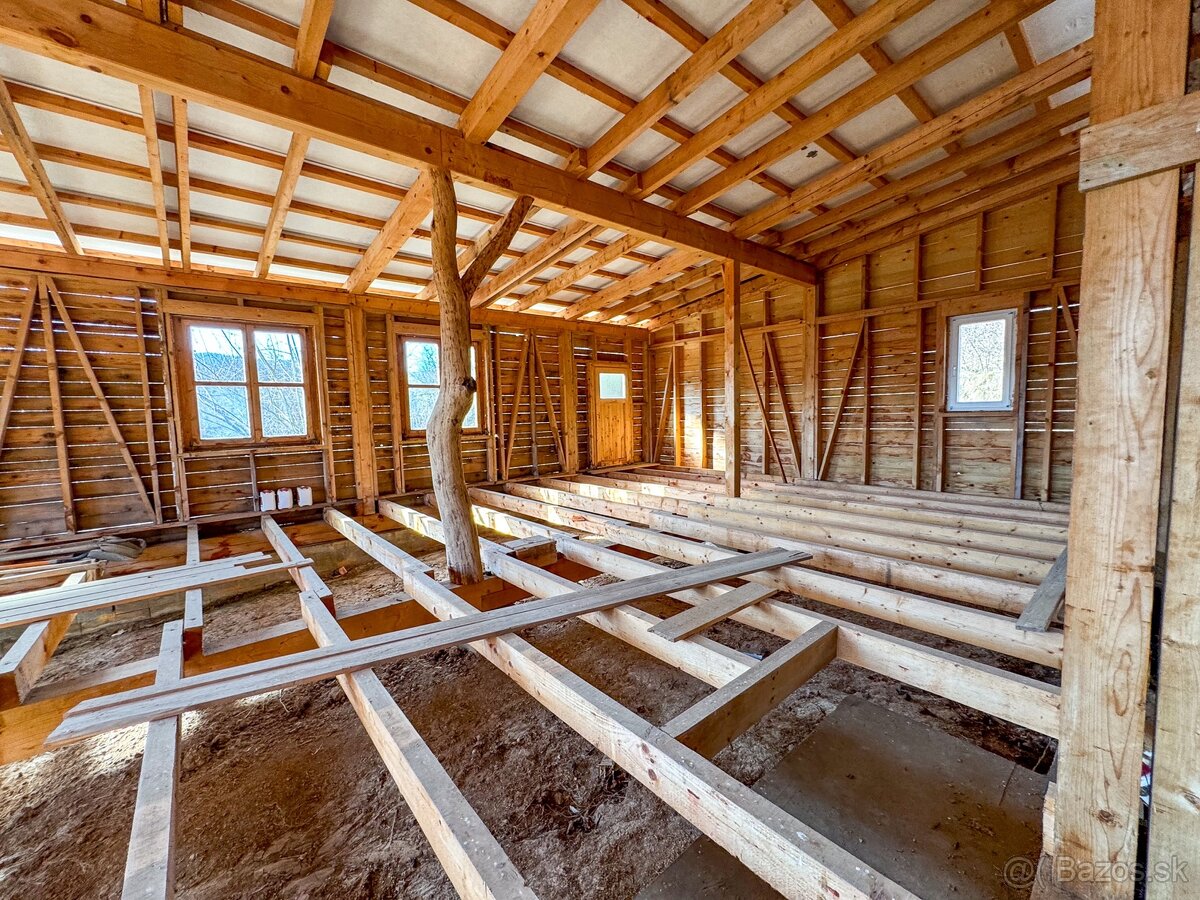 Úplná samota: Rodový statok 1H, vidiecky dom - 13