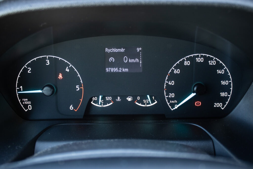 Ford Tourneo Custom 136kW (2021) - 13