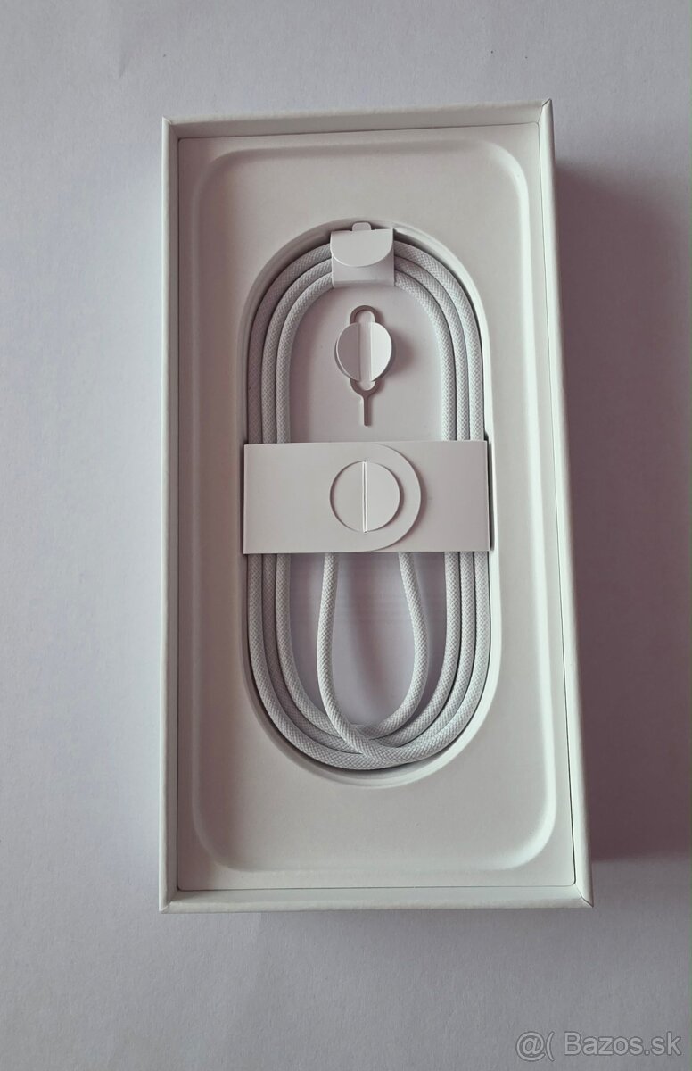 Apple iPhone 16 Pro Max 258GB Desert Titanium 100% - 13