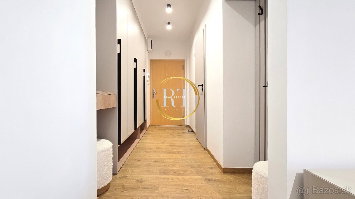 Znížená cena - Moderne zrekonštruovaný 3-izbový byt 64 m² - 13