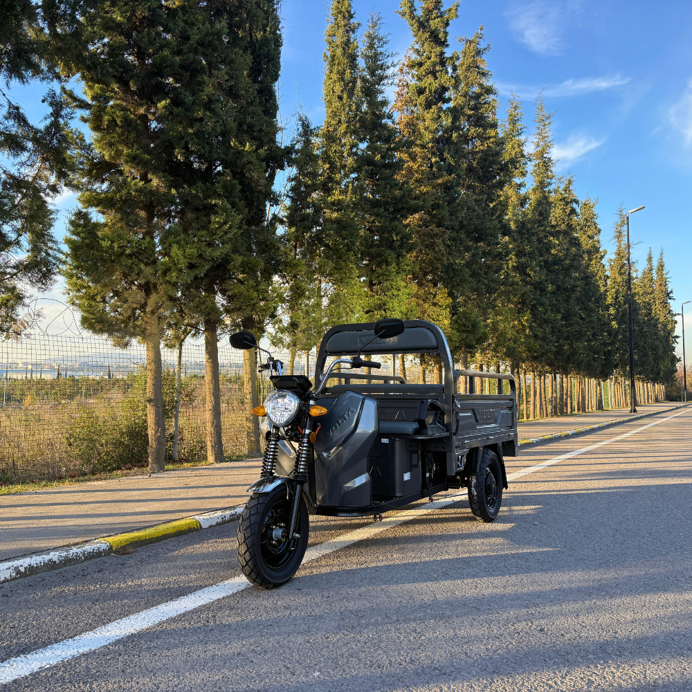 Elektrická nákladní trojkolka i s kabinou-motor 3500 W nová - 13