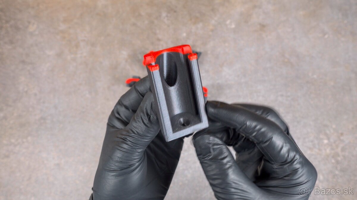 Držiaky batérií BOSCH 12V na stenu - 13