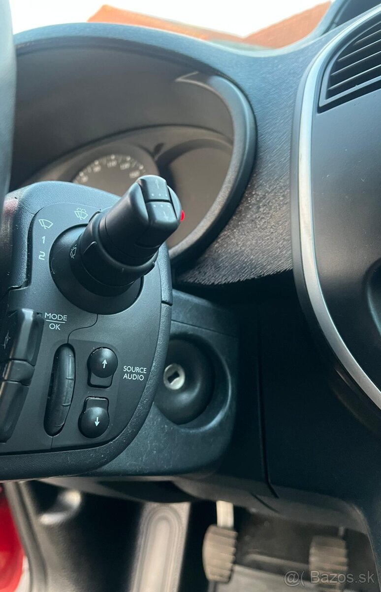 Renault Kangoo 1,5 dCi r.v.2015 - 13