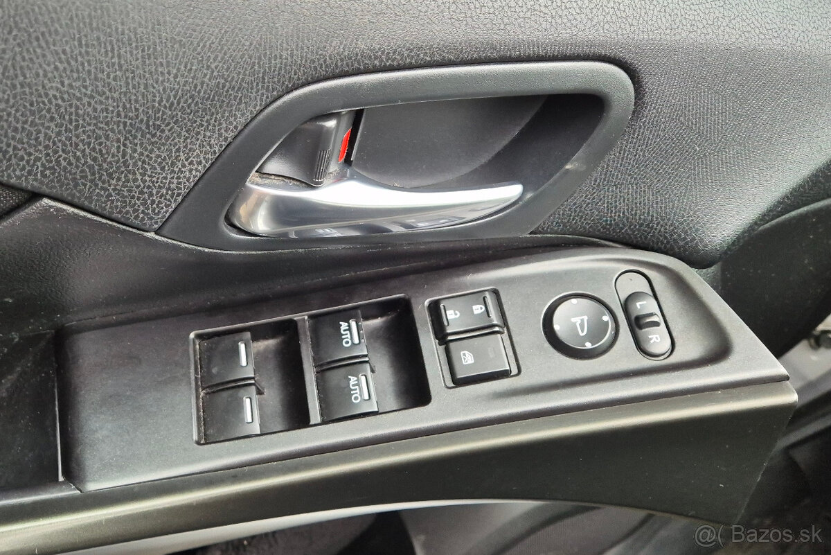 Predam Honda Civic 9g 1,8 AT, 2016 - 13