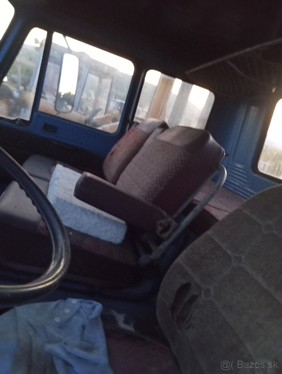 Liaz 100 vhodná na náhradné diely - 13