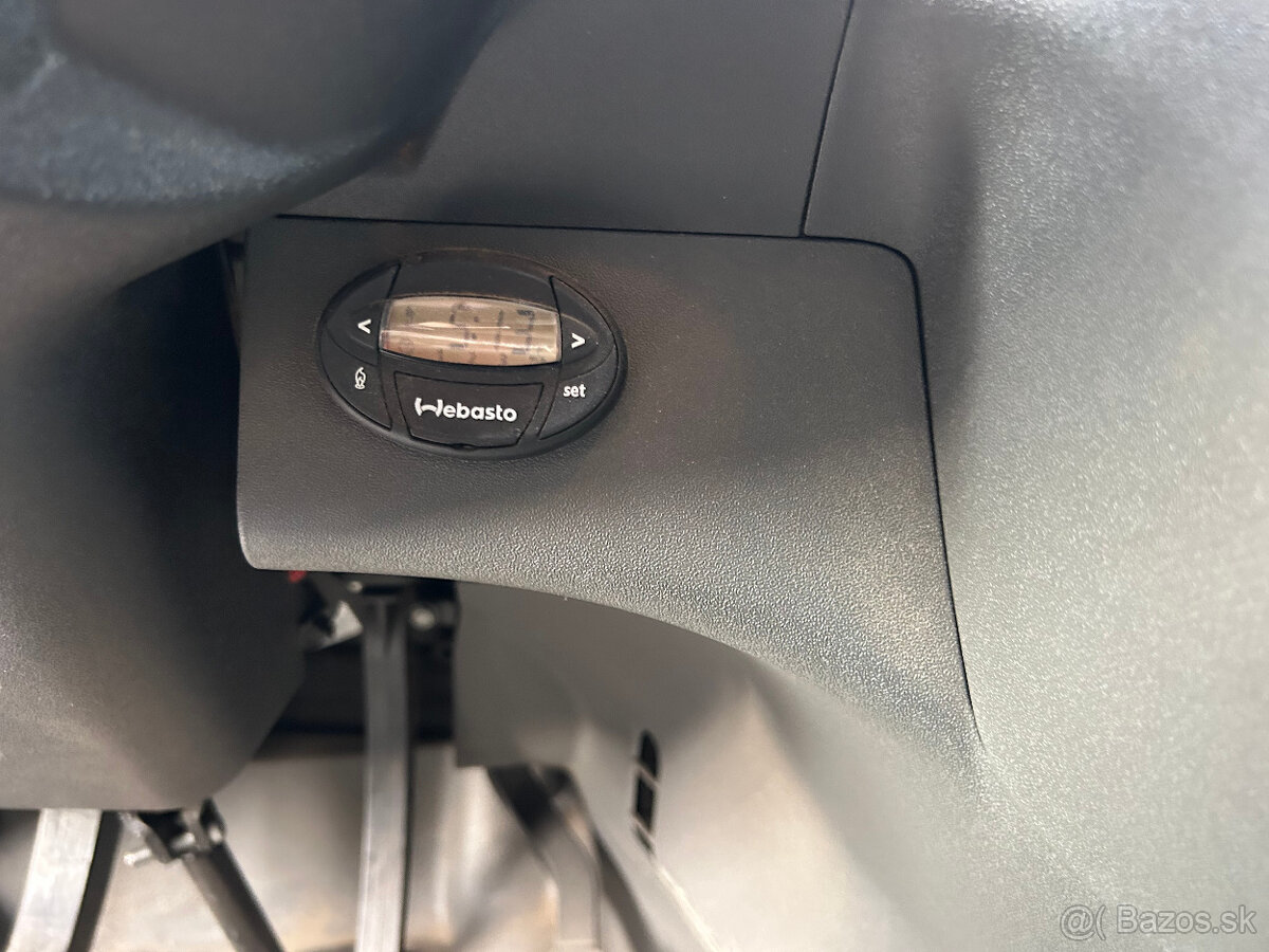 Iveco Daily 3.0 skříň bez ad blue - 13