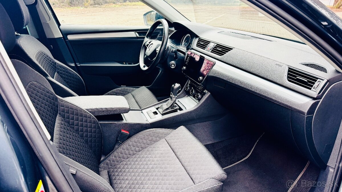 Škoda superb combi - 13