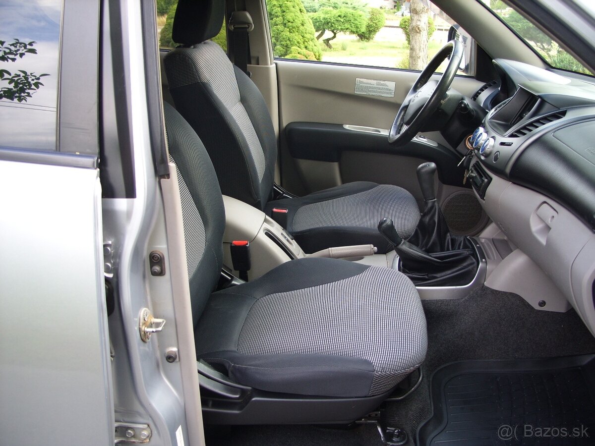 Mitsubishi L200 2,5DID 100Kw Superseleckt 4x4 - 13