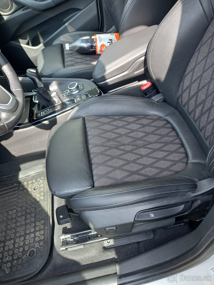 BMV X1 xDrive r.v.08.2020 šport line - 13