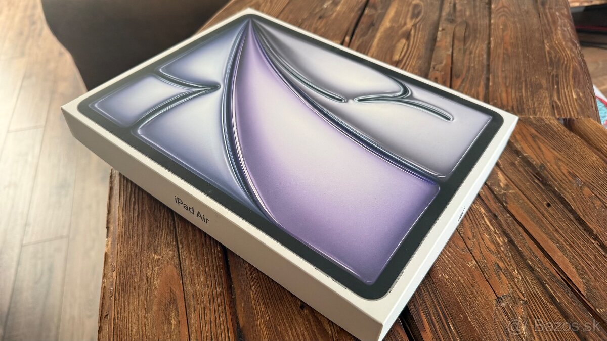 iPad air 13 M2 128gb + Magic Keyboard + pero - 13