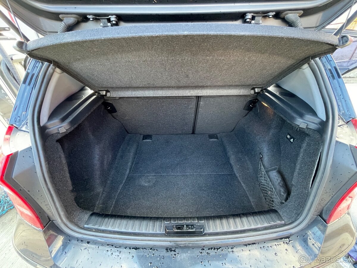 BMW 120d e87 130kw M6 Nová STK - 13