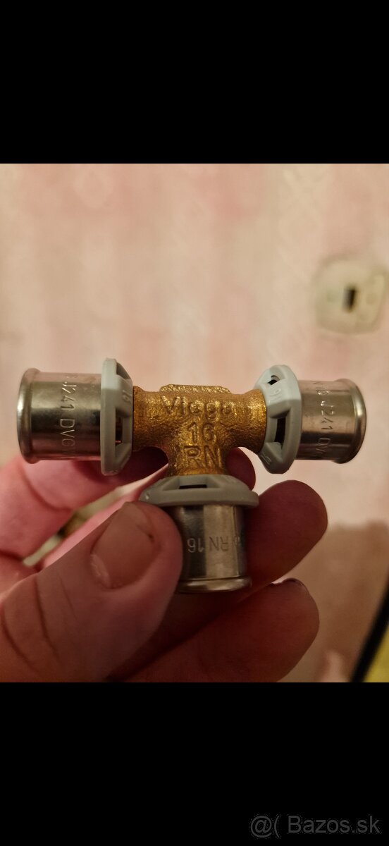 VIEGA medené kolená lisovky - 13