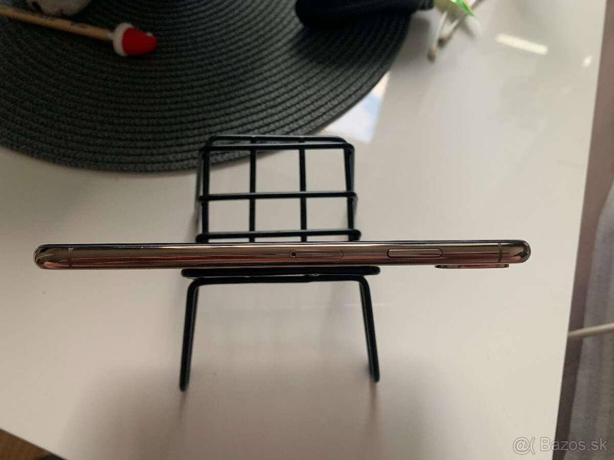 iPhone XS Max Gold, Nová batéria - 13