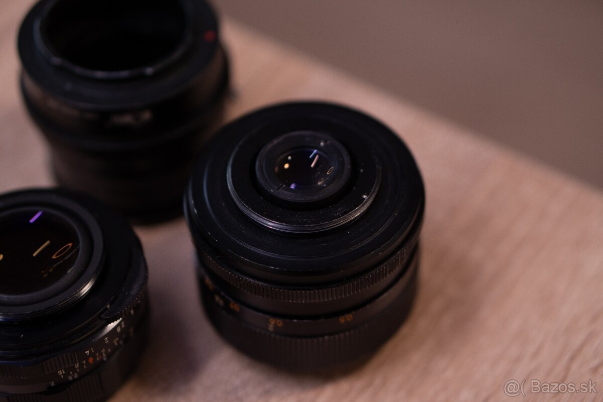 Starý objektív M42 - Revuenon-special 35mm f 2.8 - 13