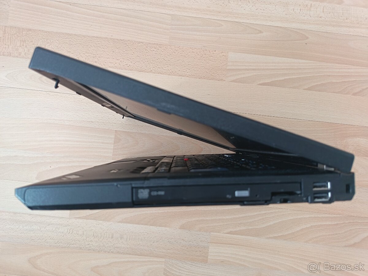 Predám notebook Lenovo Thinkpad R61i - 13