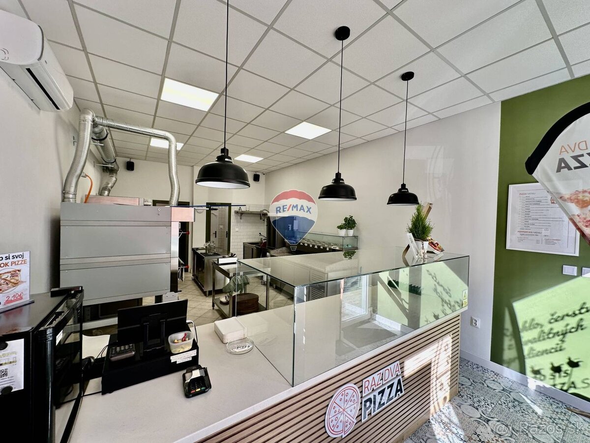 Prenájom komerčného priestoru v centre mesta Púchov - 13