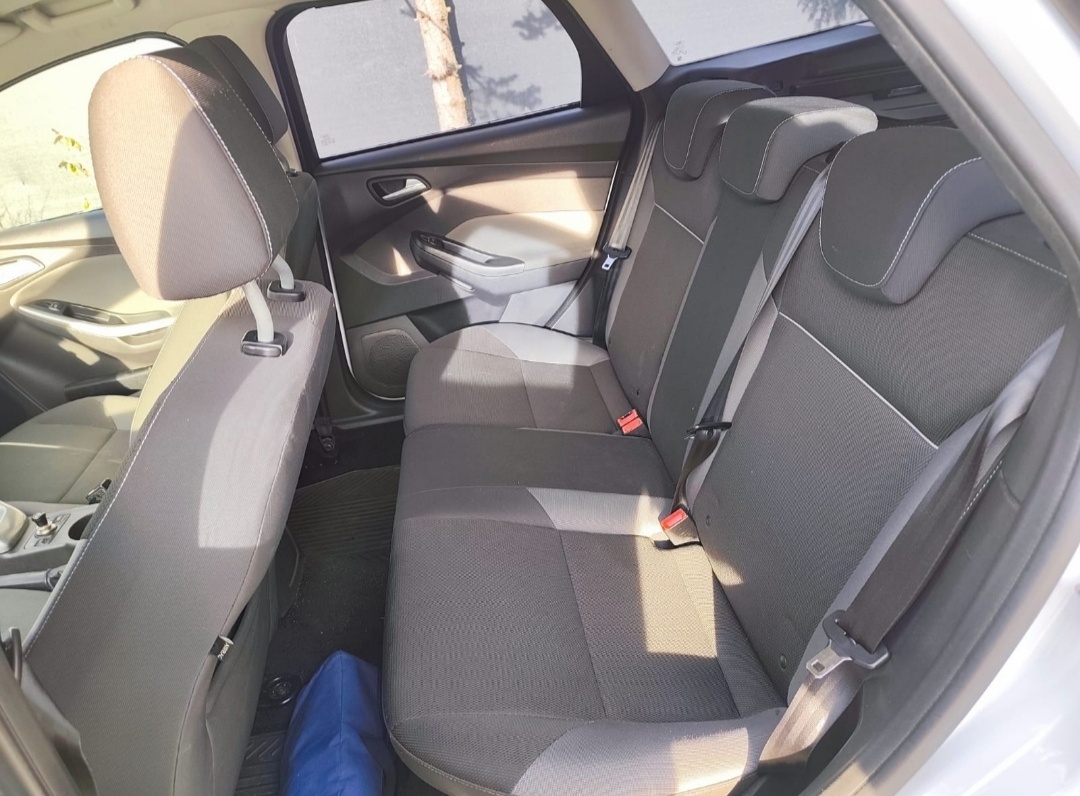 Ford FOCUS combi 1.6 2011 - 13