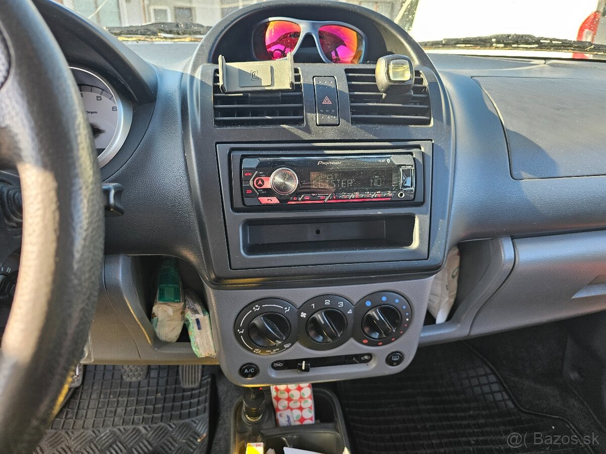 Suzuki Ignis 1.3 69 kw - 13