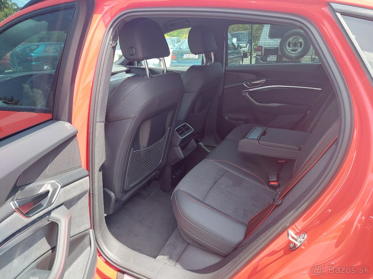 Audi Q8 e-tron Sportback 50 S line quattro - 13