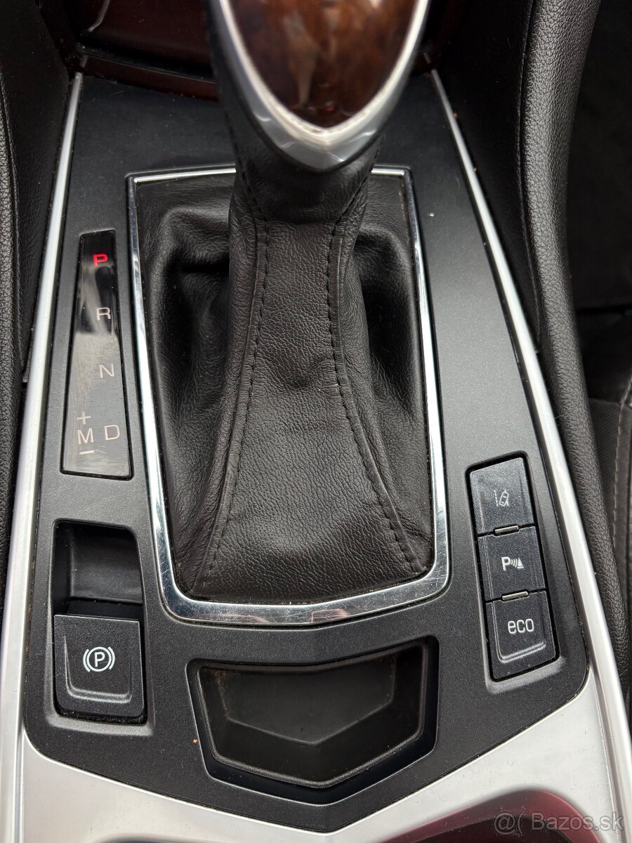 Cadillac SRX 3.6 V6 A/T - 13