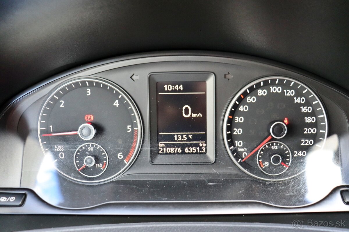 Volkswagen T5 Caravelle 2.0 TDI - 13