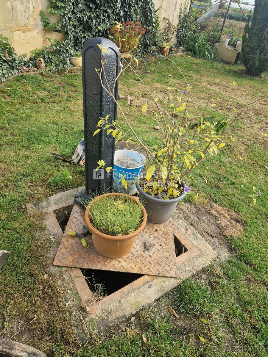 (F156-12-REMAE)Dva rodinné domy na jednom pozemku Tomášikovo - 13