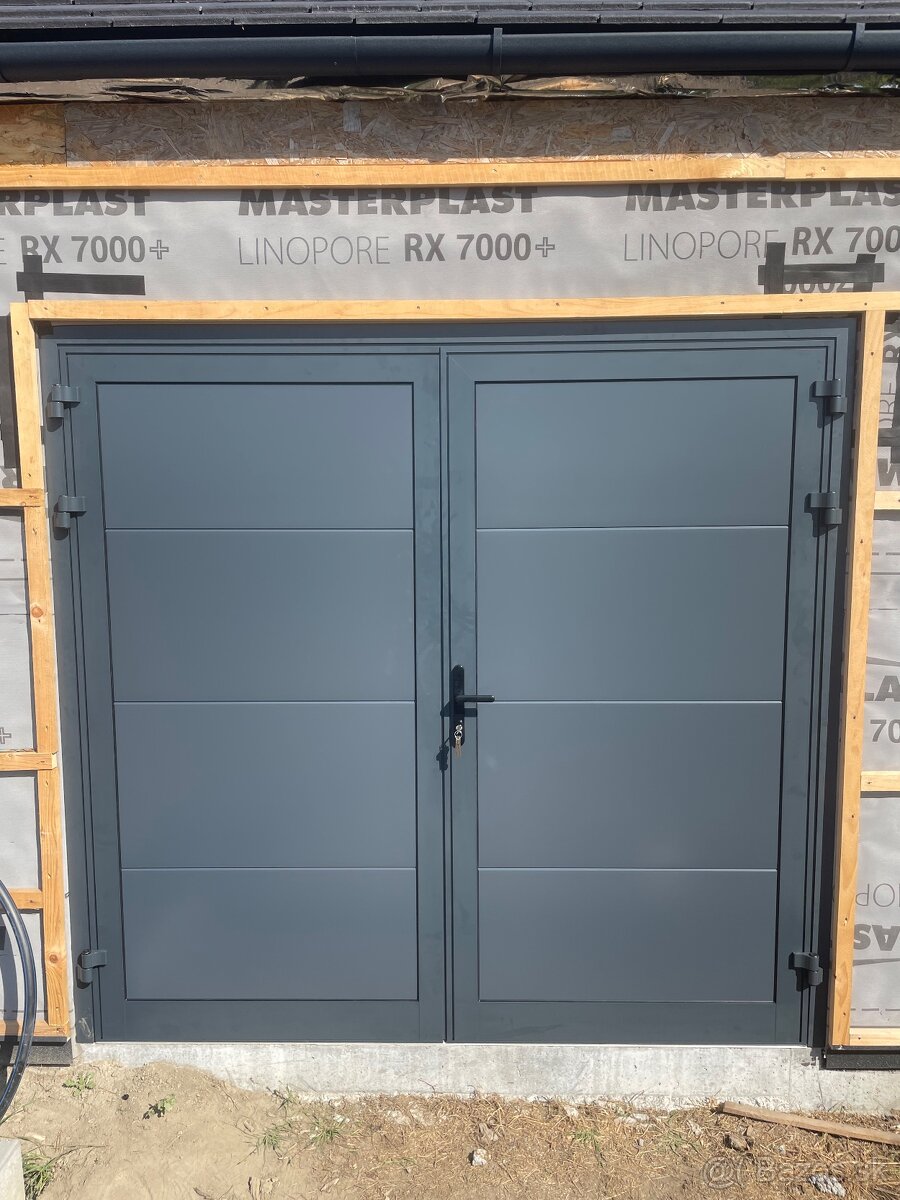 Garážové brány, tieniaca technika, okná - 13