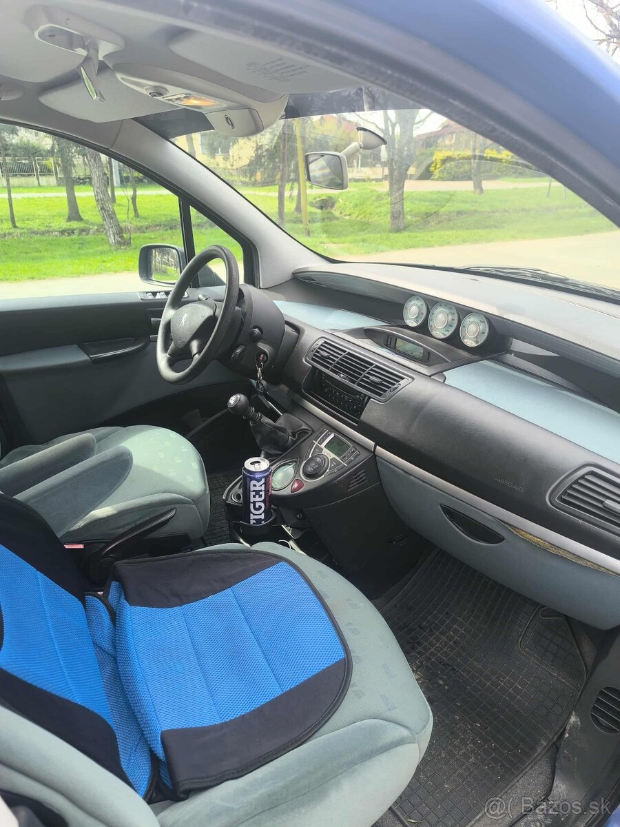 Peugeot 807 2.0 hdi - 13