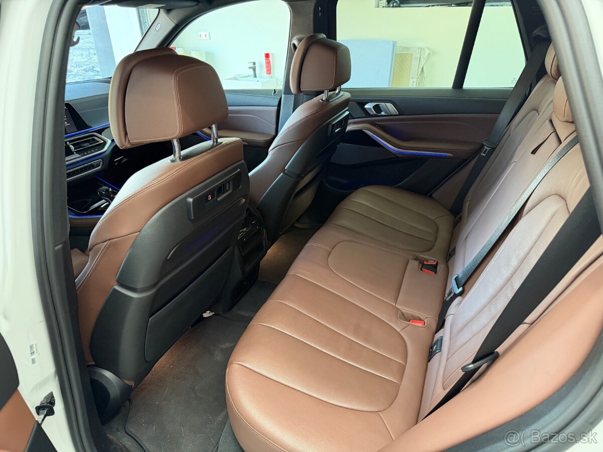 BMW X5 xDrive30d A/T - 13