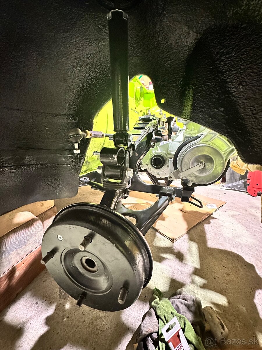 TRABANT 601 COMBI - 13